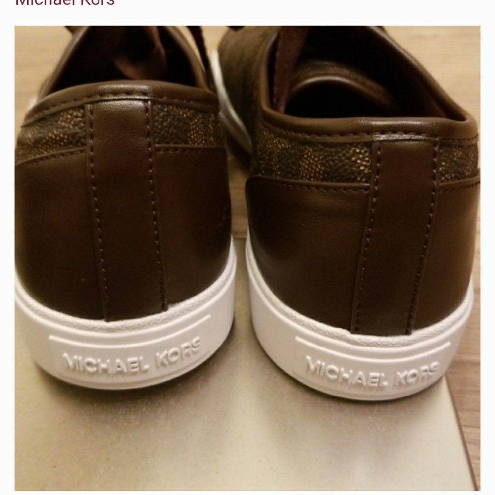 ⭐️HP⭐️Michael Kors Brown City Sneakers - Picture 4 of 4